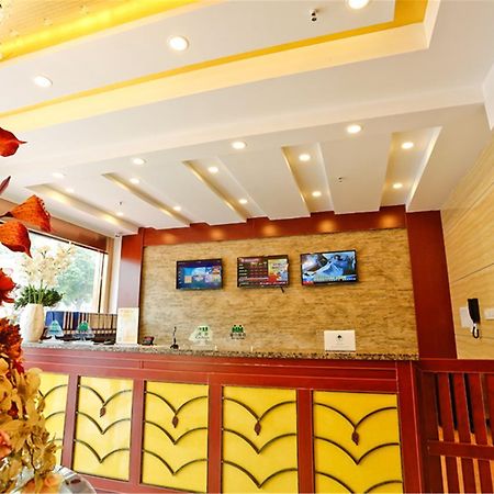 Greentree Inn Jiangxi Jiujiang Railway Station Front Hongxiang Business Hotel Exterior foto